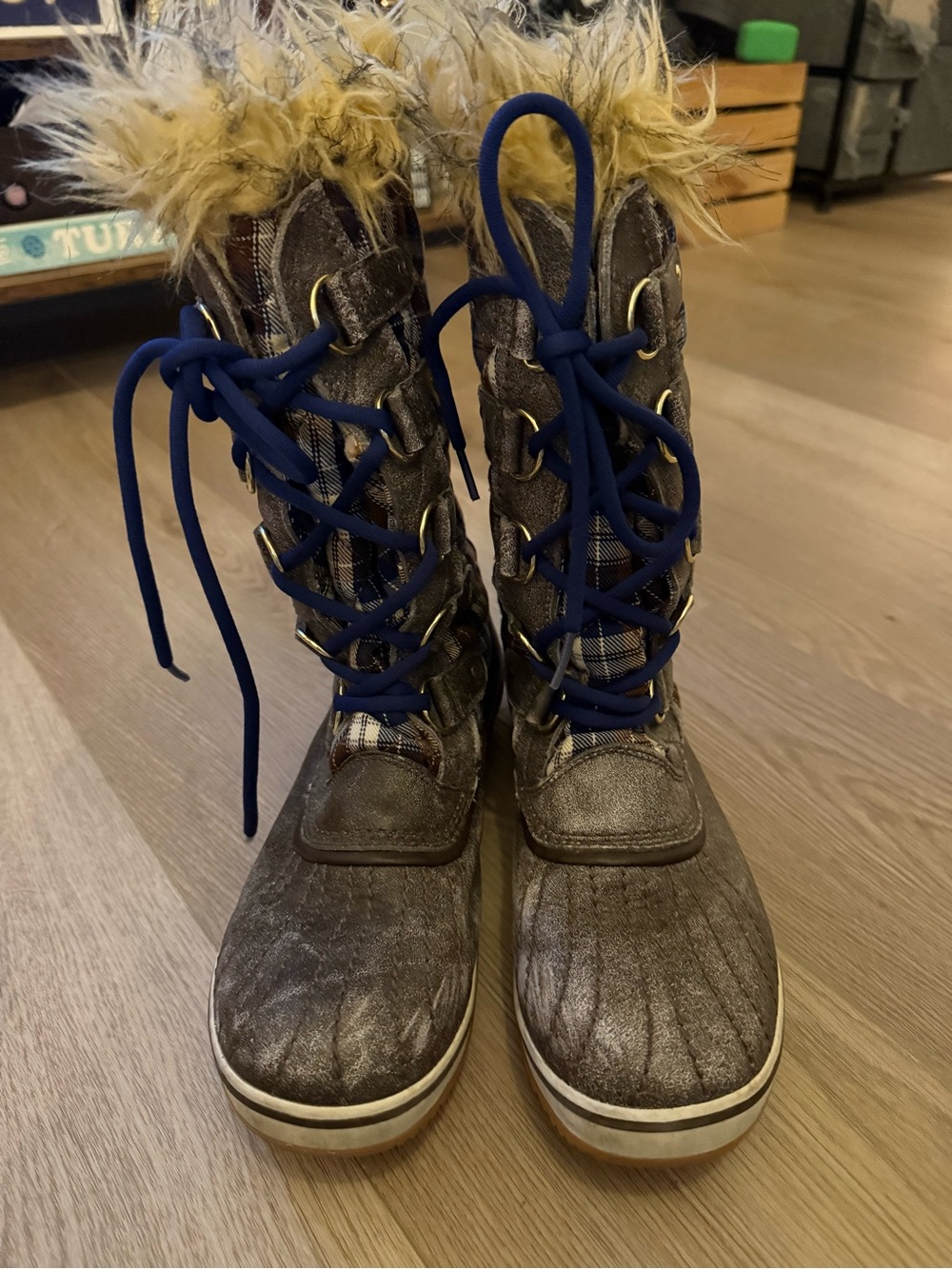 SOREL Tofino Women’s Waterproof Tall Plaid Boots Winter Faux Fur Lace Up Size 10 - Picture 5 of 8